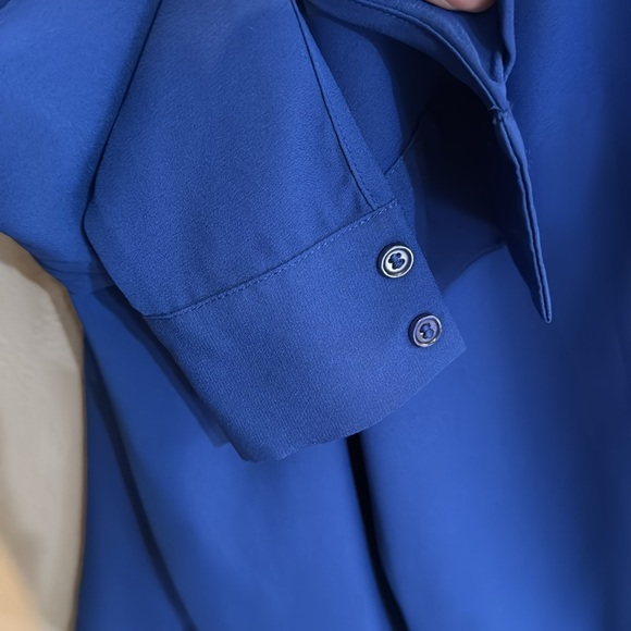 Blouse in excellent condition - Picture 3 of 4